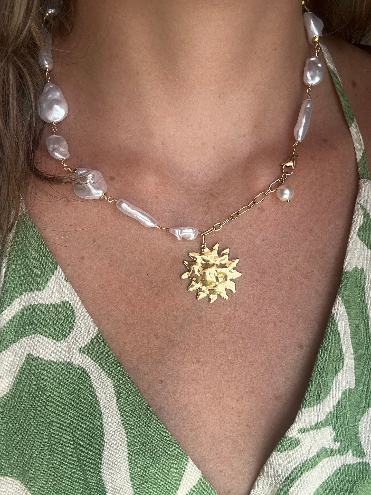 Collier Erena