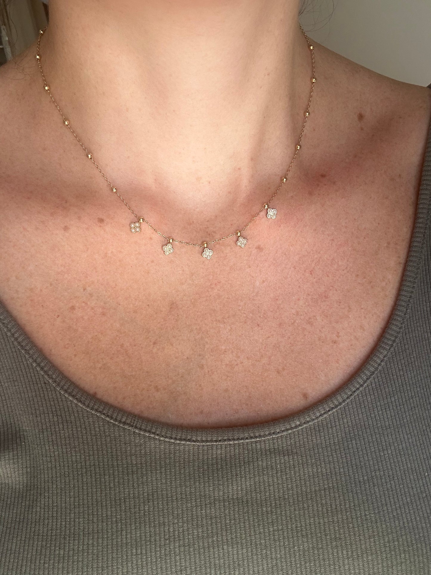 Collier Vaea