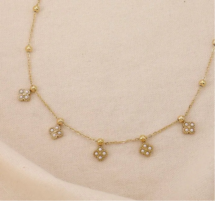 Collier Vaea