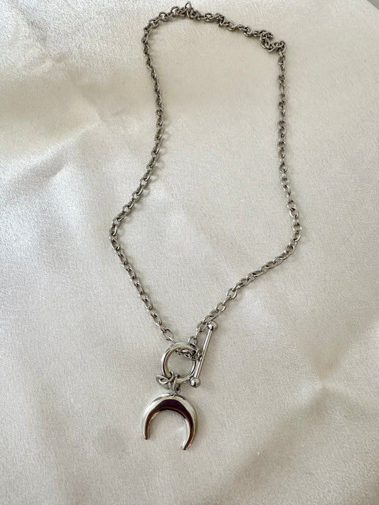 Collier Romane
