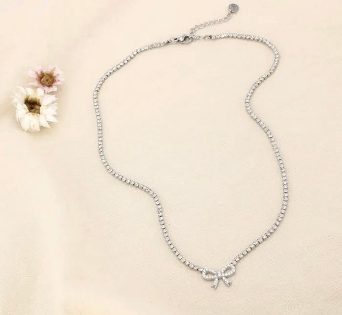 Collier noeud