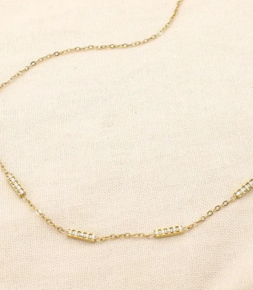 Collier Viki